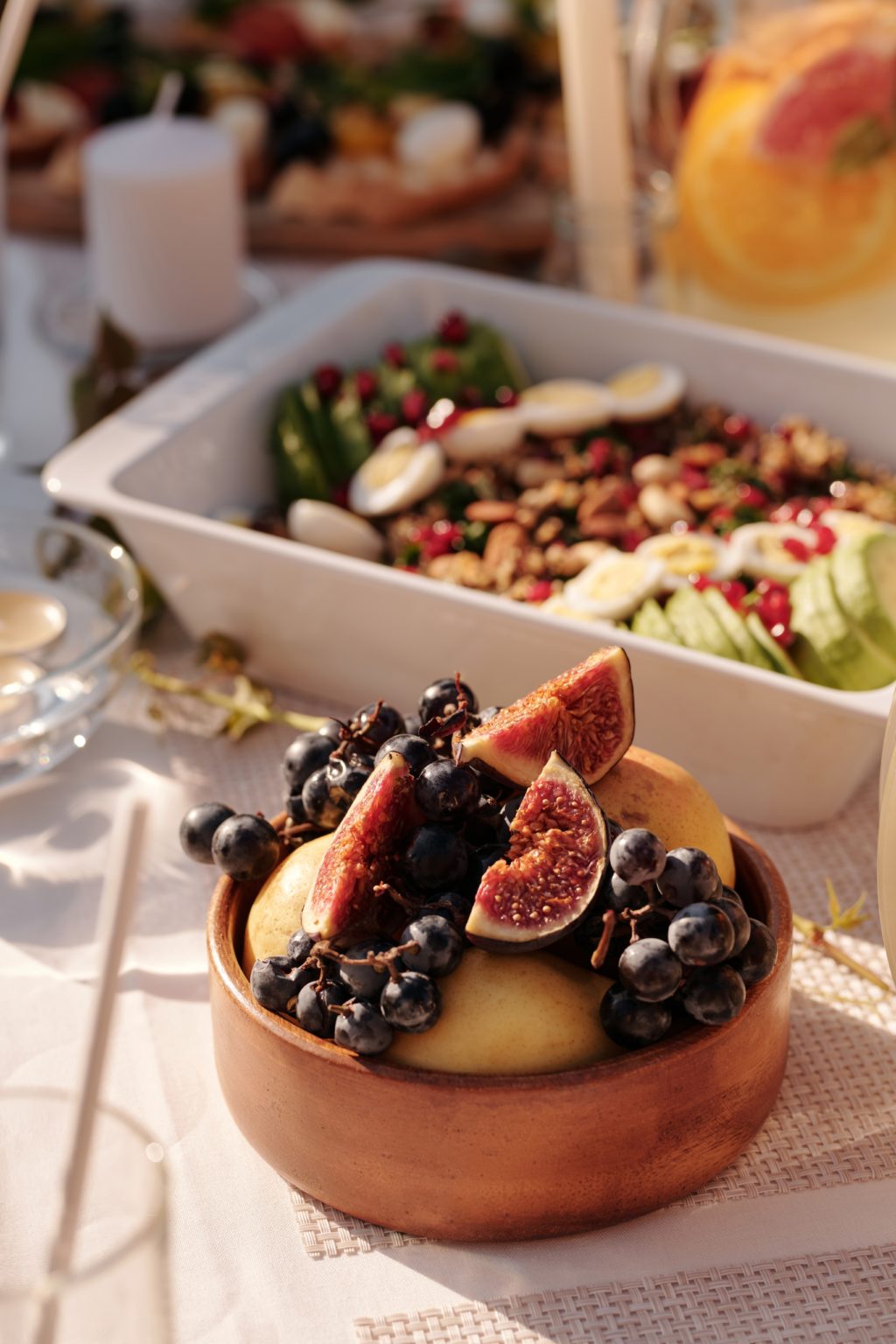 a bowl of fruit
